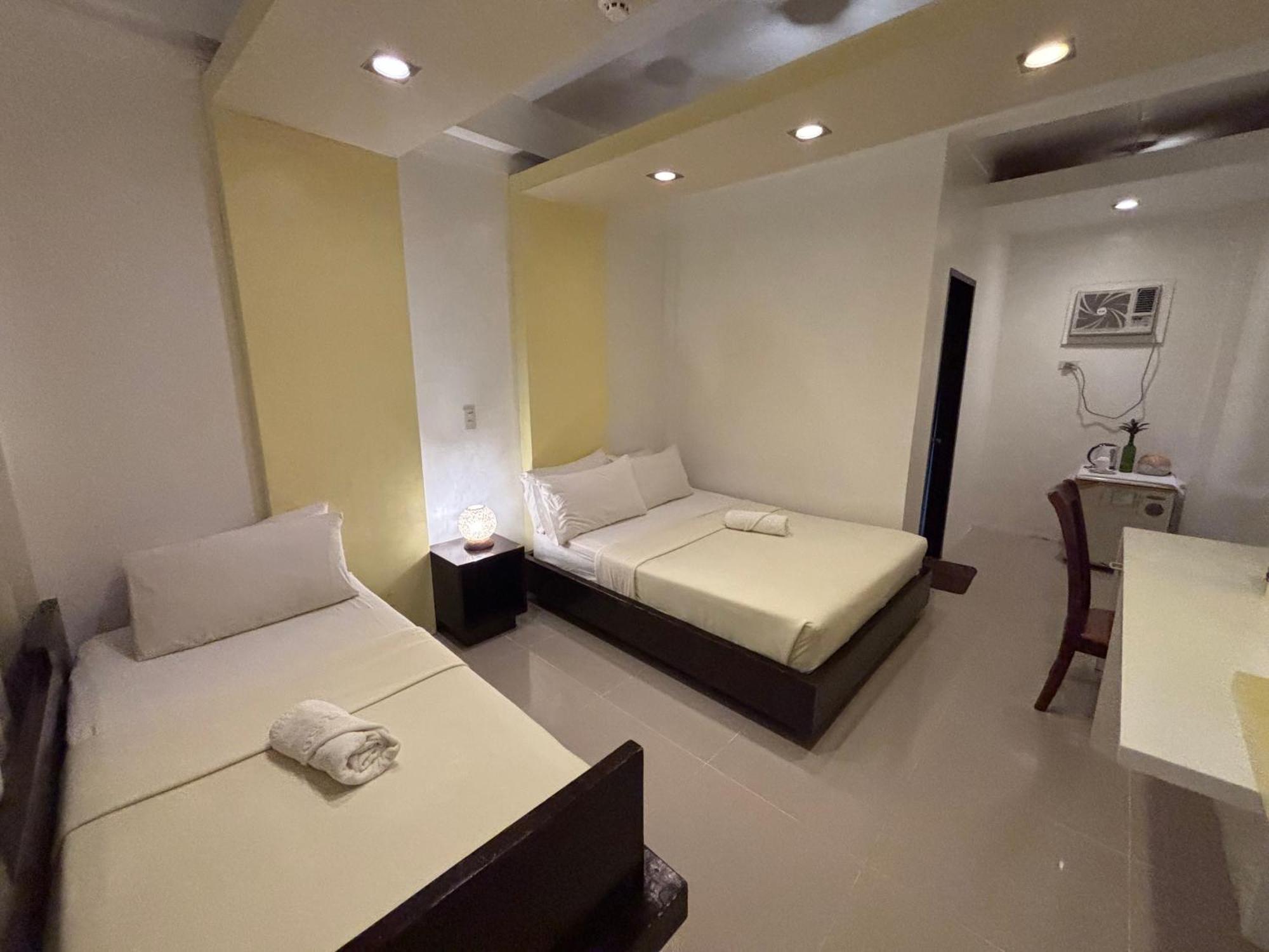 Seabird International 3*