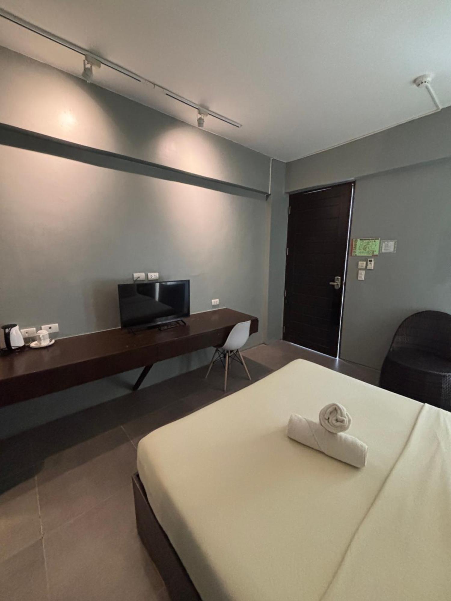 Seabird International 3* Balabag (Boracay)