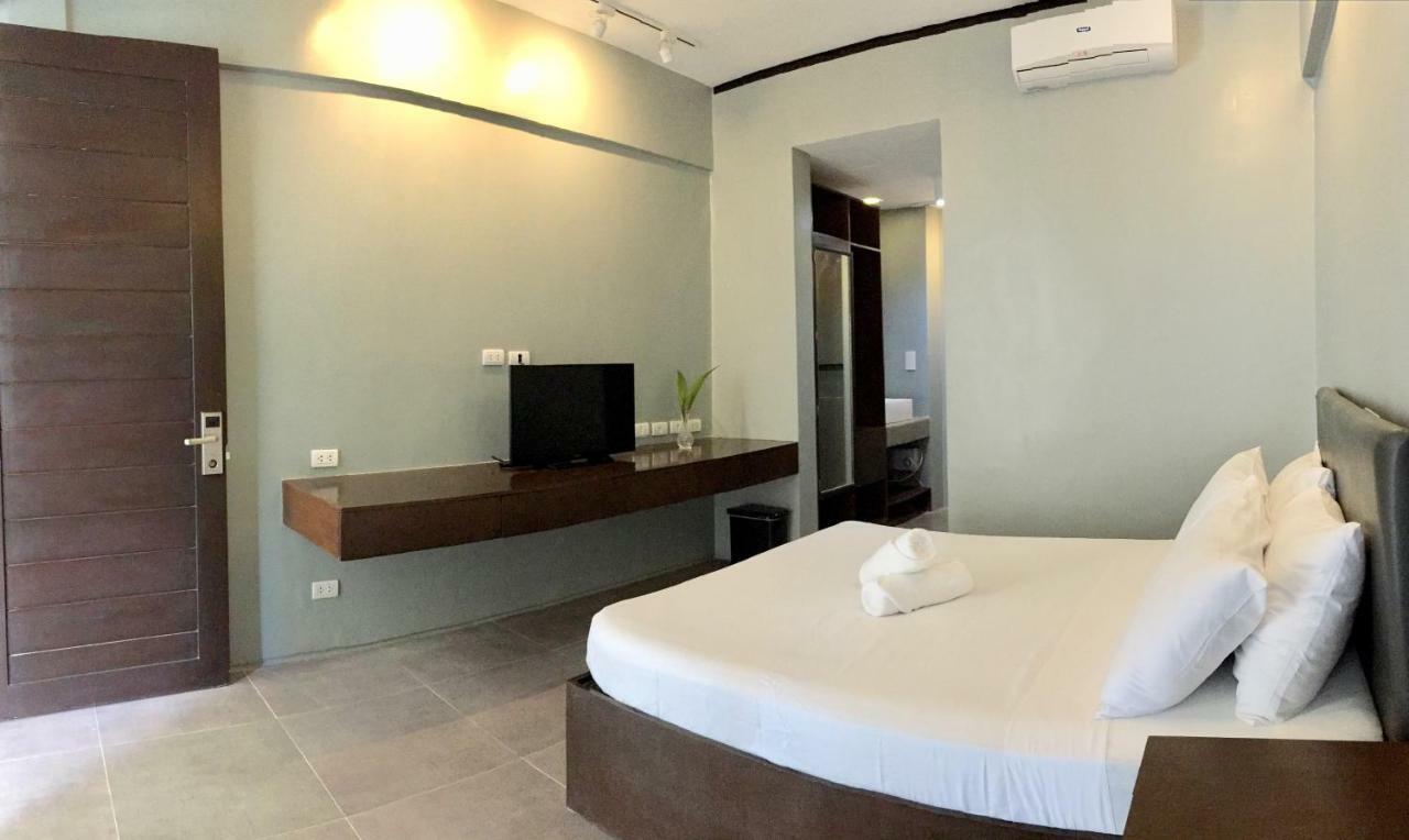 Seabird International 3*